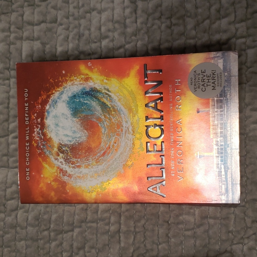 Allegiant, Veronica roth